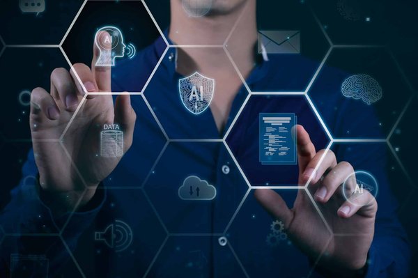 How Can Adaptive Learning Technology Revolutionize UK Corporate Training?